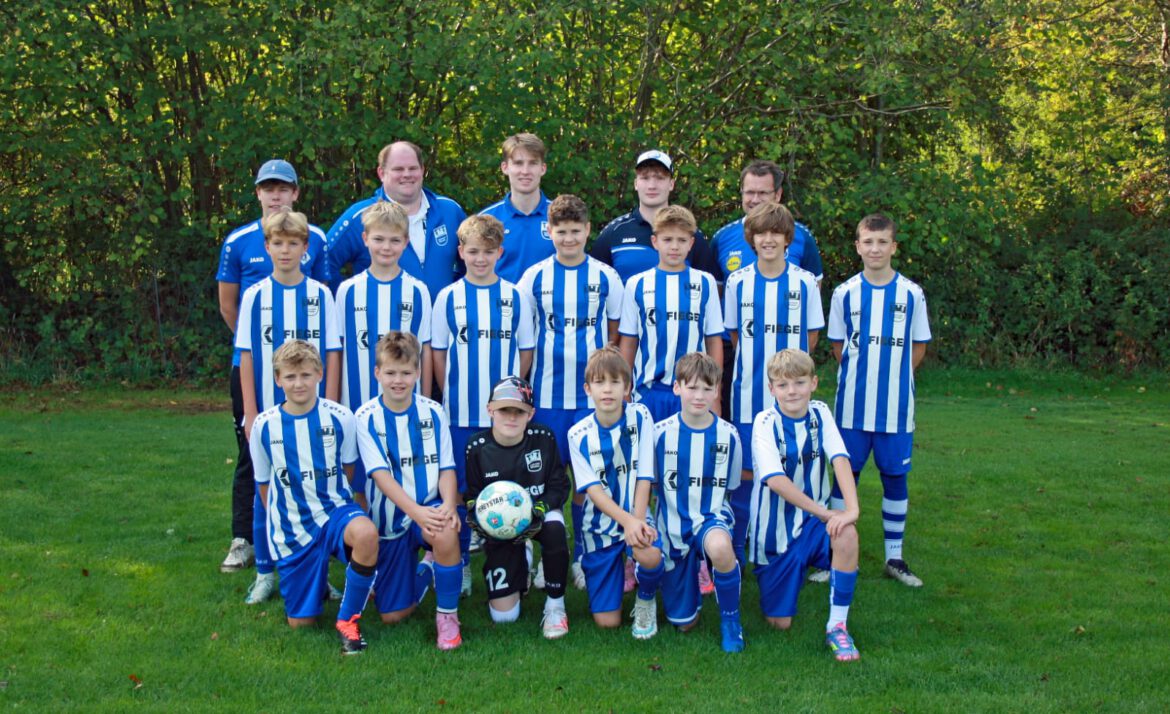 D1_Mannschaftsfoto_Official